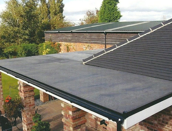 Commercial Flat Roofing Solutions in Nederland, TX​